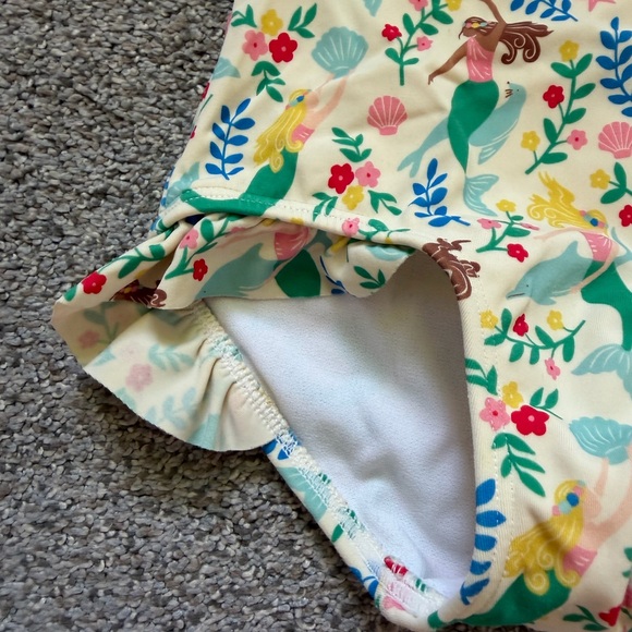 Mini Boden Halterneck Mermaid Swimsuit Ruffle Trim Size 2-3 Years Beach - Picture 7 of 12